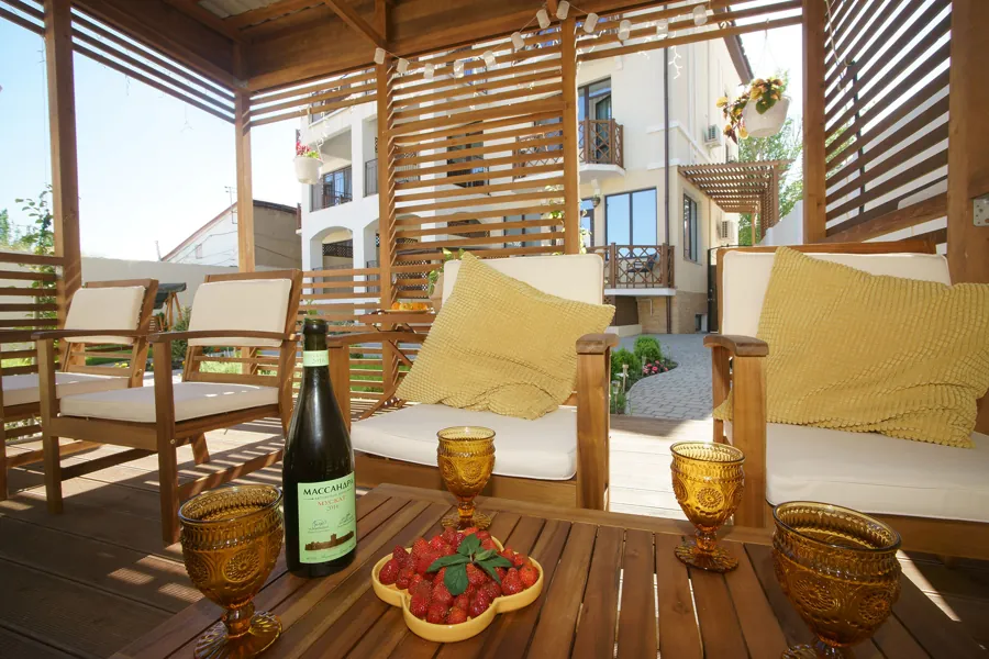 Двор и парковка гостевого дома Palermo